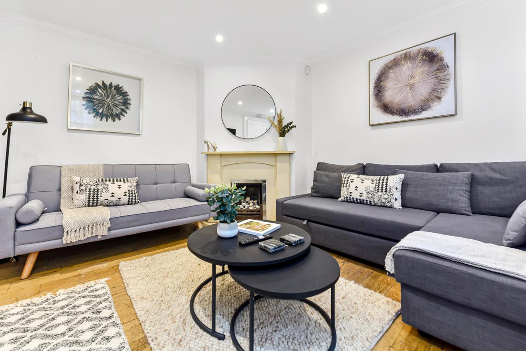 Piccadilly House! Villa London Ngoại thất bức ảnh
