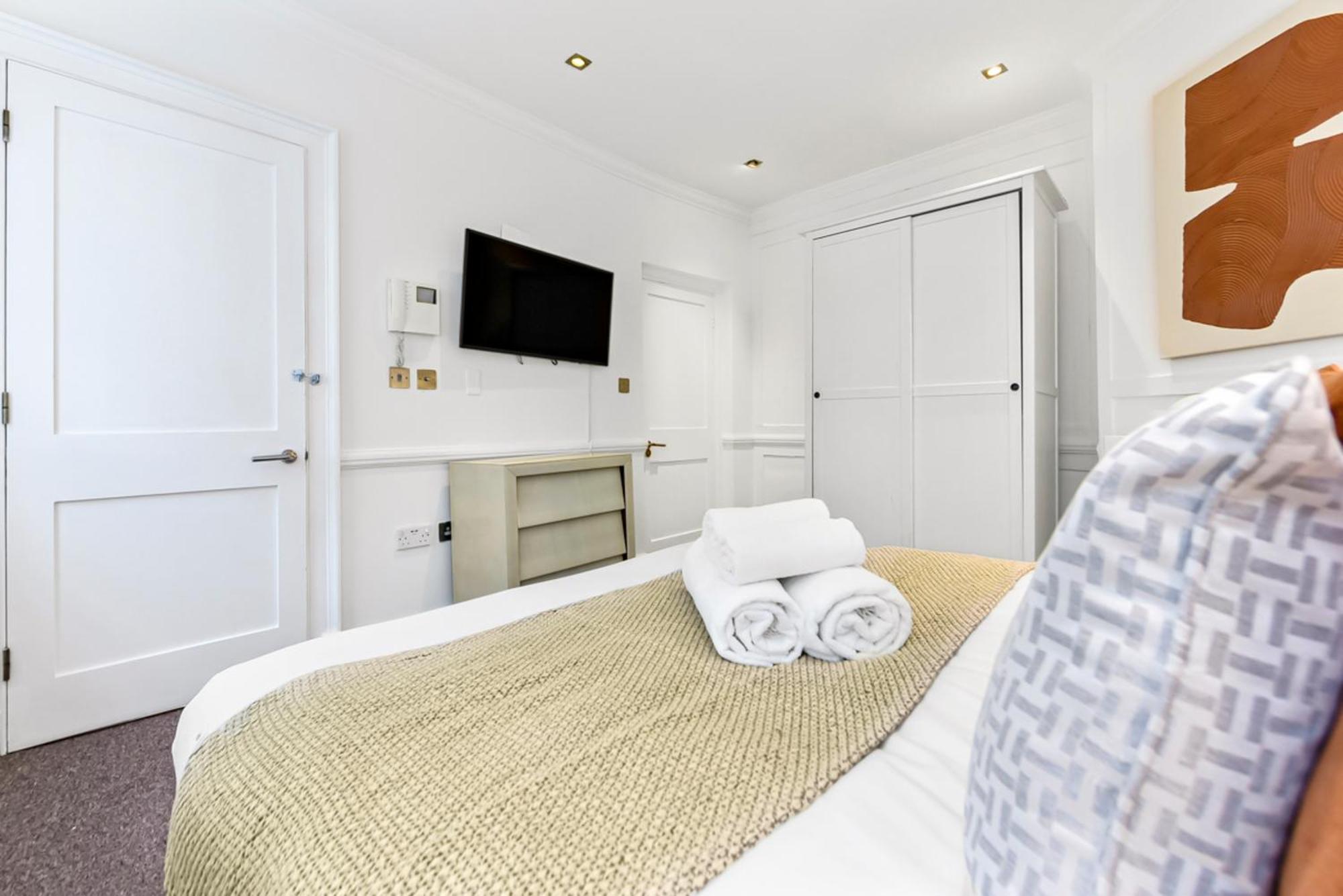 Piccadilly House! Villa London Ngoại thất bức ảnh